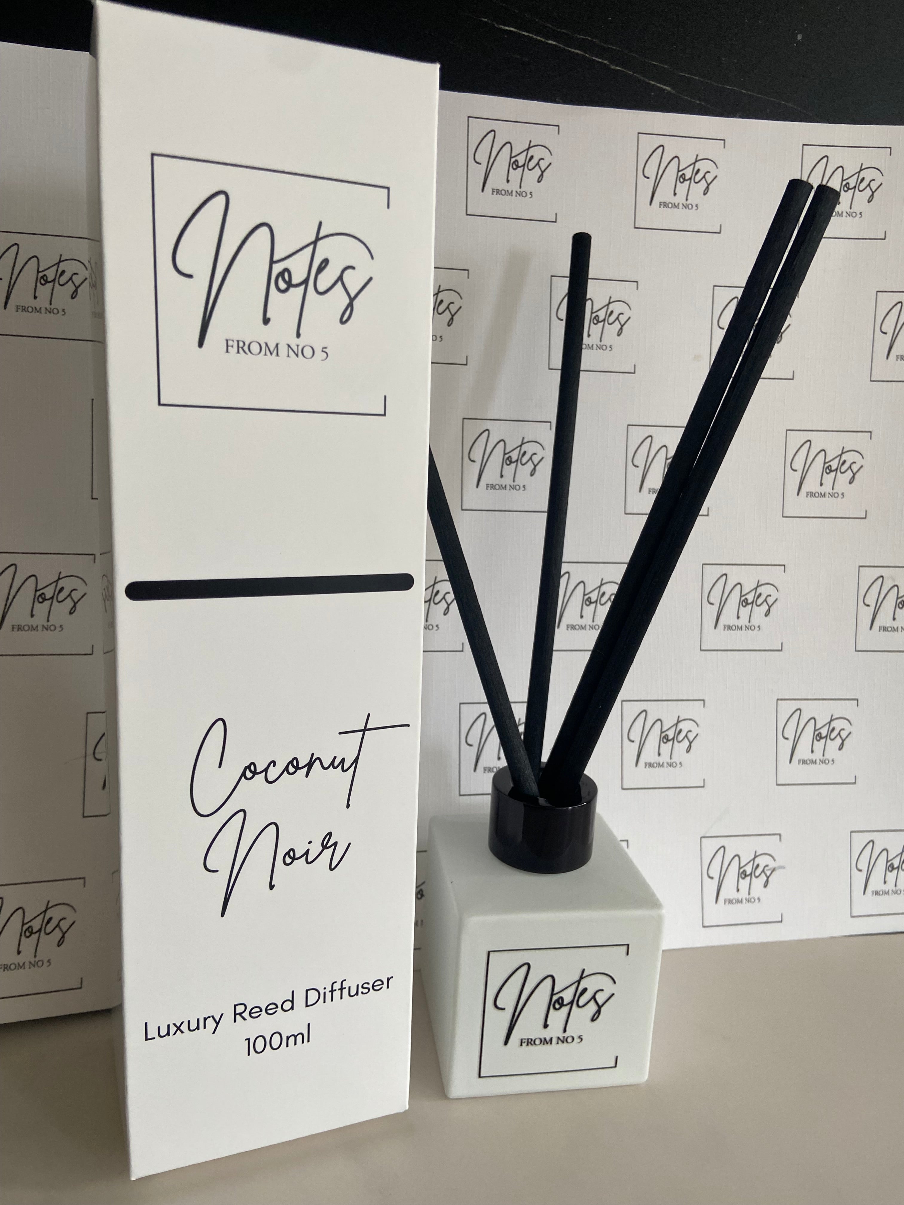Notes- Coconut Noir Reed Diffuser 100ml