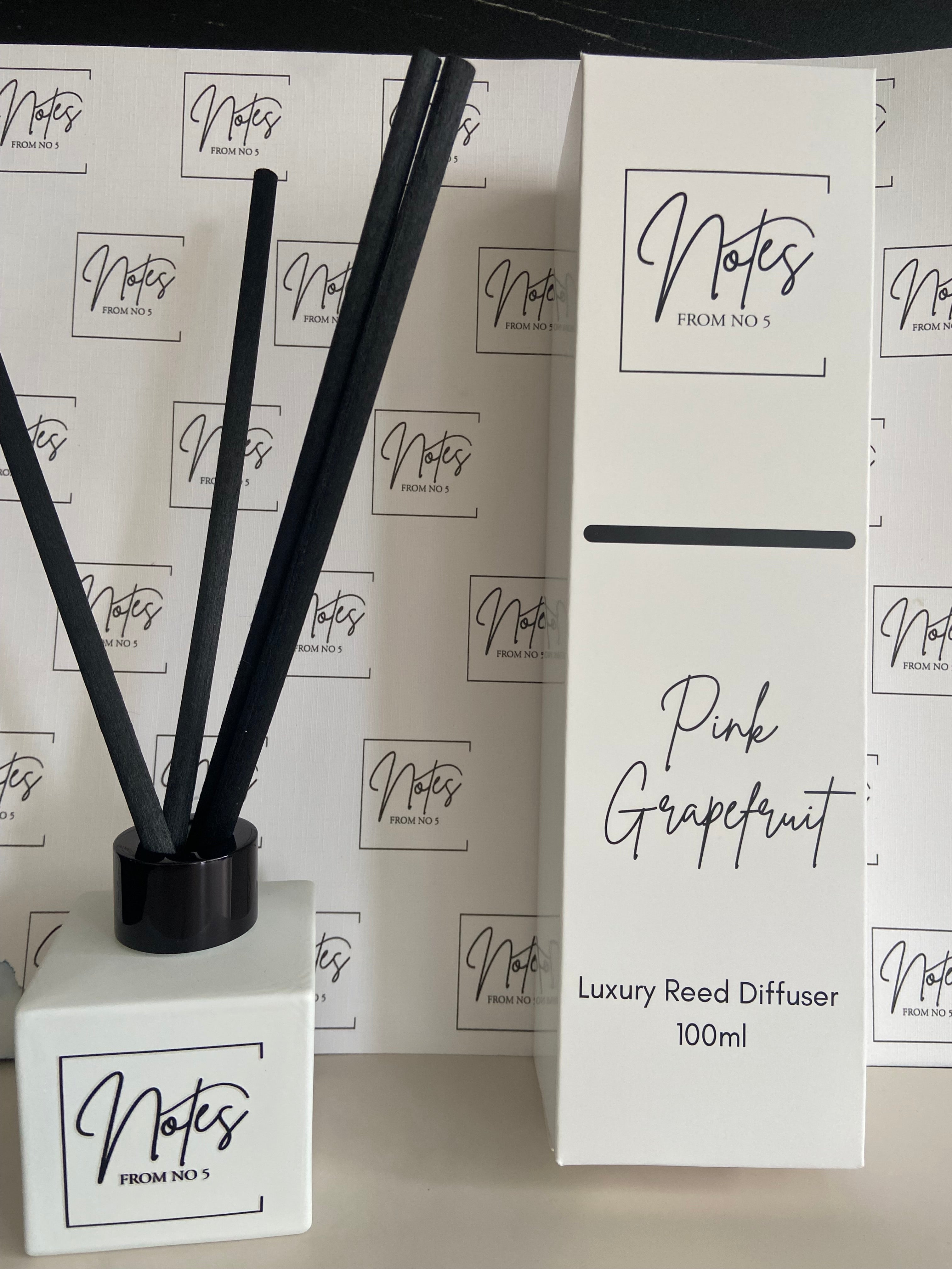 Notes - Pink Grapefruit & Vanilla Reed Diffuser 100ml