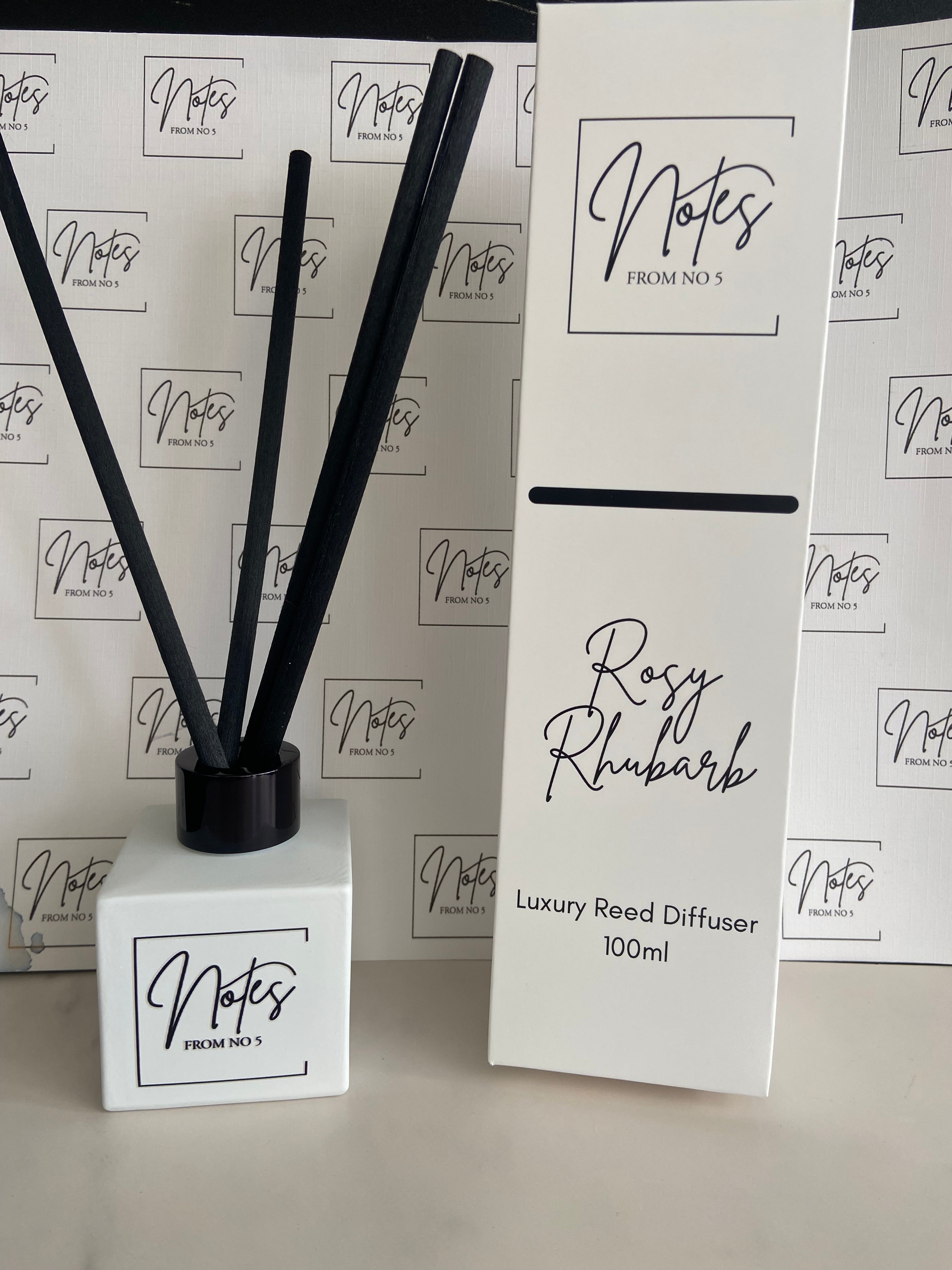 Notes - Rosy Rhubarb Reed Diffuser 100ml